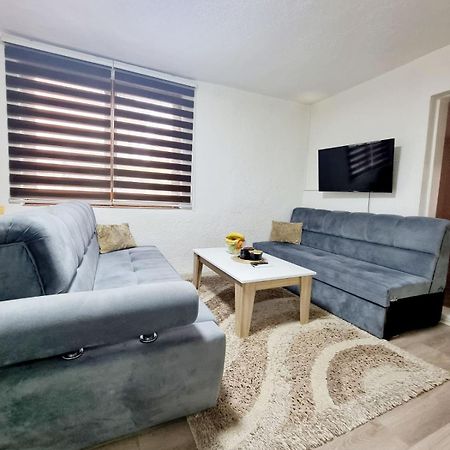 Apartman Family SJJ Eksteriør bilde