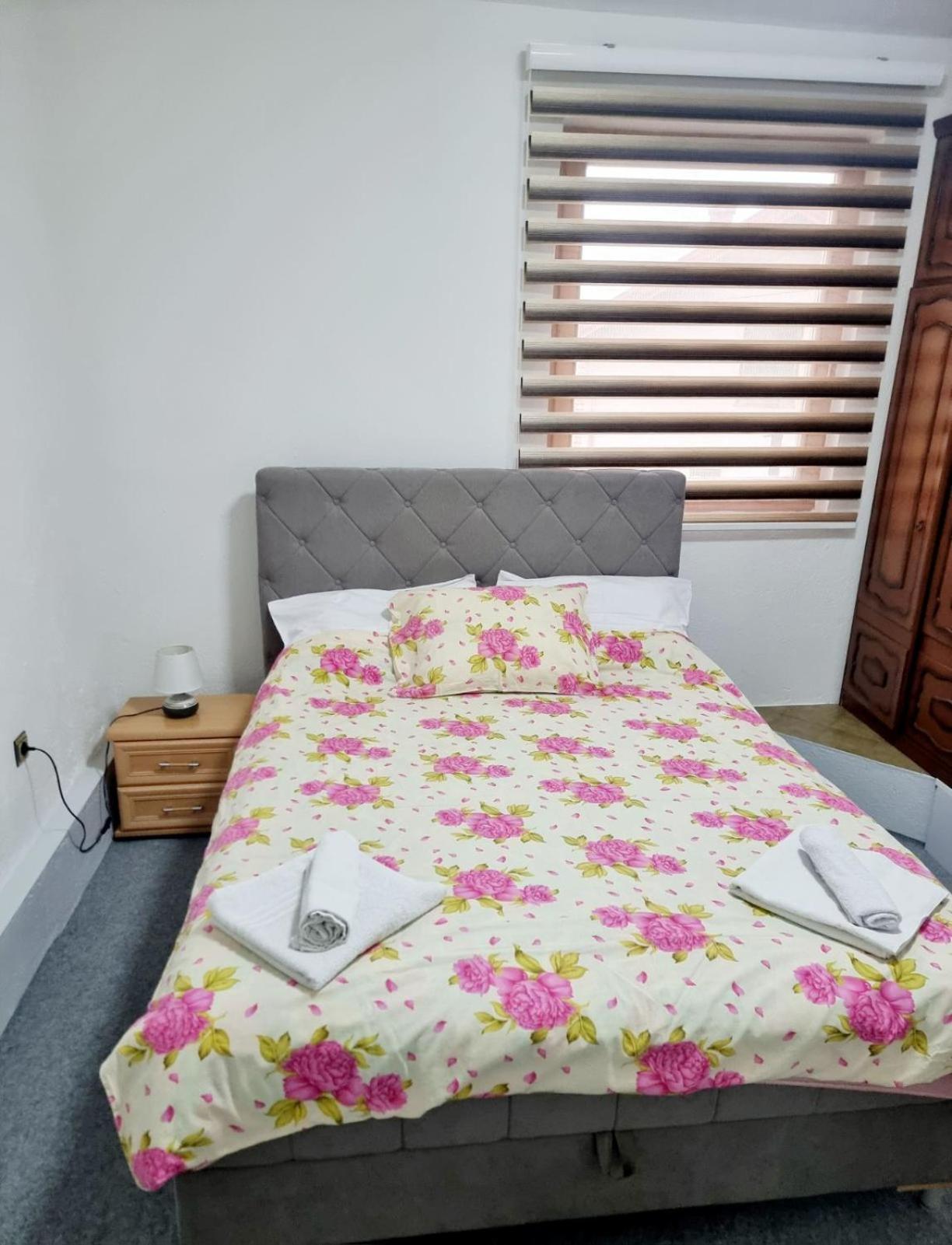 Apartman Family SJJ Eksteriør bilde